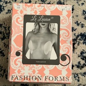 NWT Bra pastie sculpt support